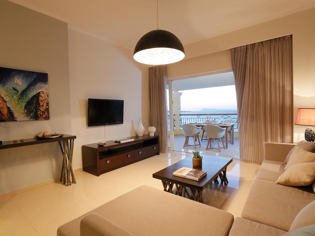 Pictures Suites Agios Stefanos Avliotes  Pokój zdjęcie